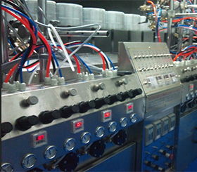 固定槍自動(dòng)涂裝線(xiàn)